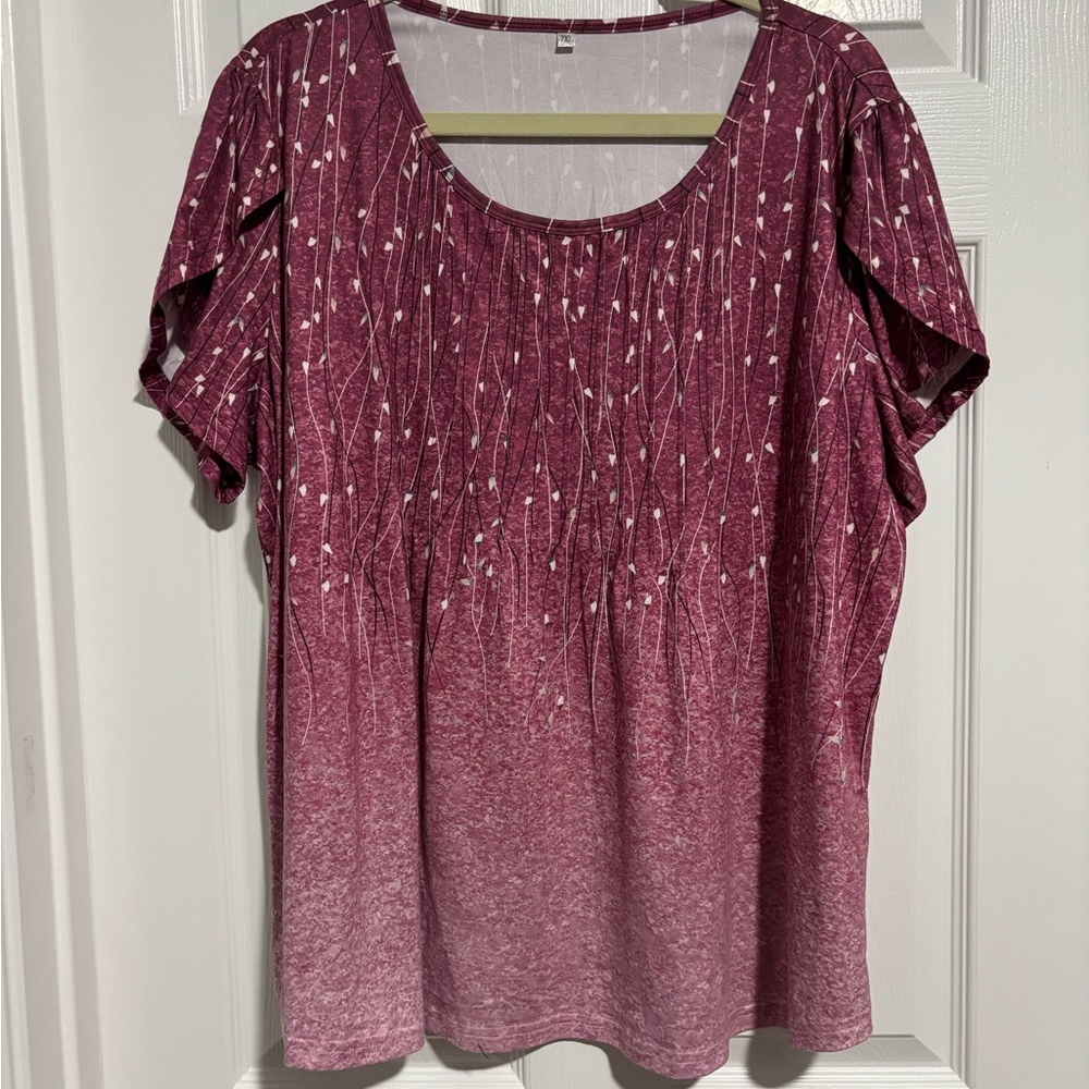 Women's Burgundy Scoop Neck Short Sleeve Top